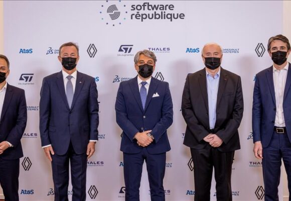 Renault Grubu Software Republique için iş birliğine gitti