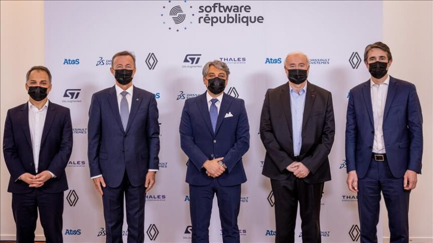 Renault Grubu Software Republique için iş birliğine gitti