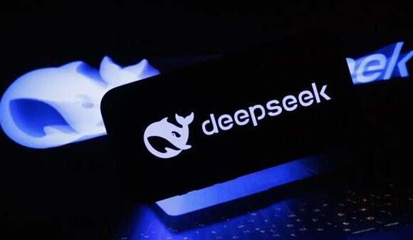 DeepSeek, yapay zeka kodlarını açık kaynaklı hale getiriyor!